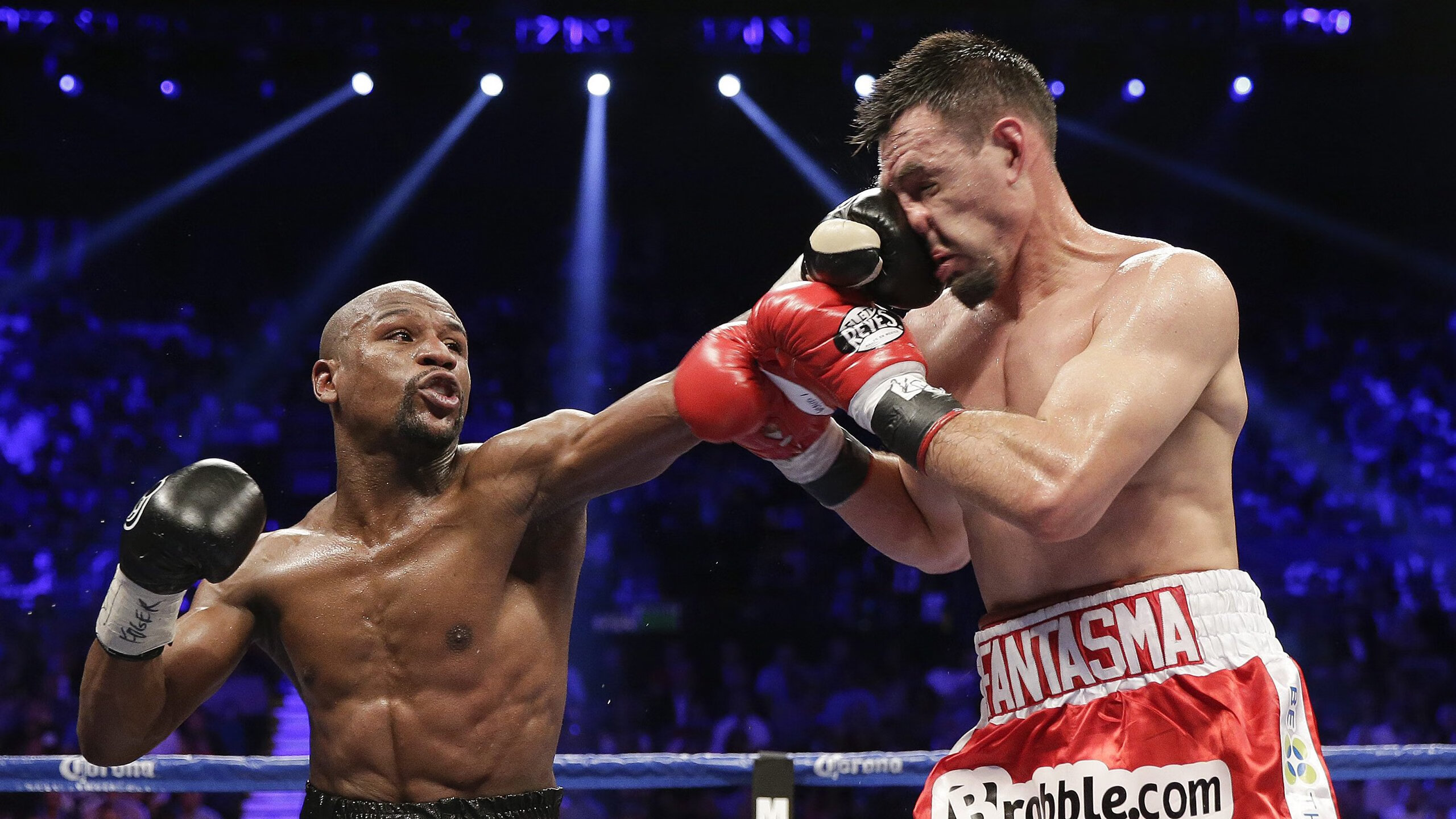 伊朗男足在巴黎奥运会上展现出强大的进攻火力，伊朗男足球星